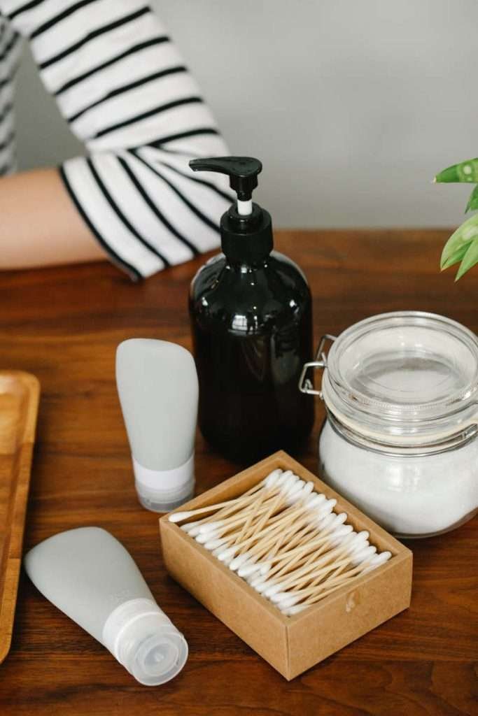 strumenti per la pulizia delle orecchie