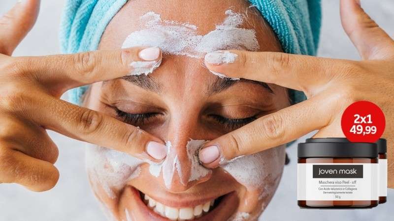 Ragazza felice mentre utilizza la maschera anti age Joven Mask